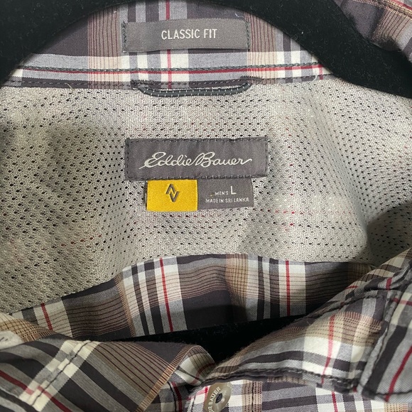 Eddie Bauer Classic Fit Plaid Button Down Shirt - Picture 3 of 4